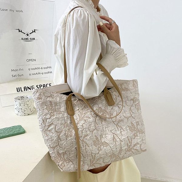 evening bags 2021 vintage bag tote for women fashion large-capacity casual shoulder women's strap handbag shopping
evening bags 2021 vintage bag tote for women fashion large-capacity casual shoulder women's strap handbag shopping
