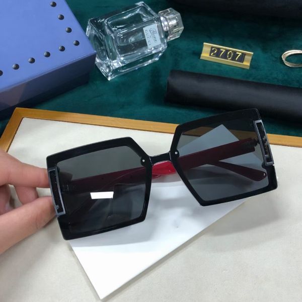 brand design sunglasses vintage pilot brand sun glasses band uv400 men women ben square frame polaroid lens with box 2707, White;black
brand design sunglasses vintage pilot brand sun glasses band uv400 men women ben square frame polaroid lens with box 2707, White;black