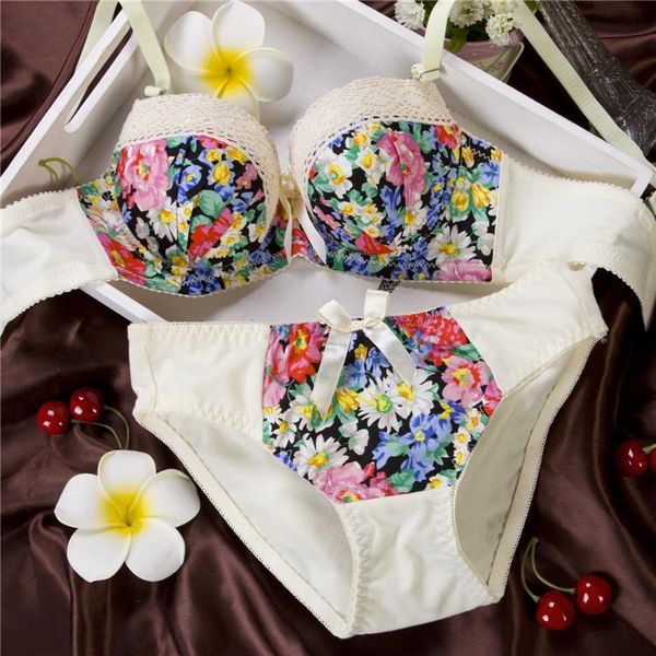 bras sets flower print lace bra set push up underwear briefs embroidery nh151, Red;black
bras sets flower print lace bra set push up underwear briefs embroidery nh151, Red;black