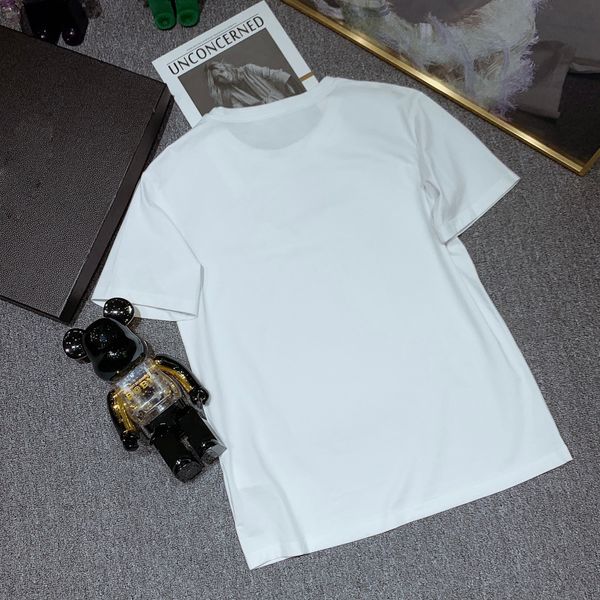 new designer 2021 ms t-shirt stereo nail bead camellia garden round collar short sleeve t-shirt51lem, White 
new designer 2021 ms t-shirt stereo nail bead camellia garden round collar short sleeve t-shirt51lem, White