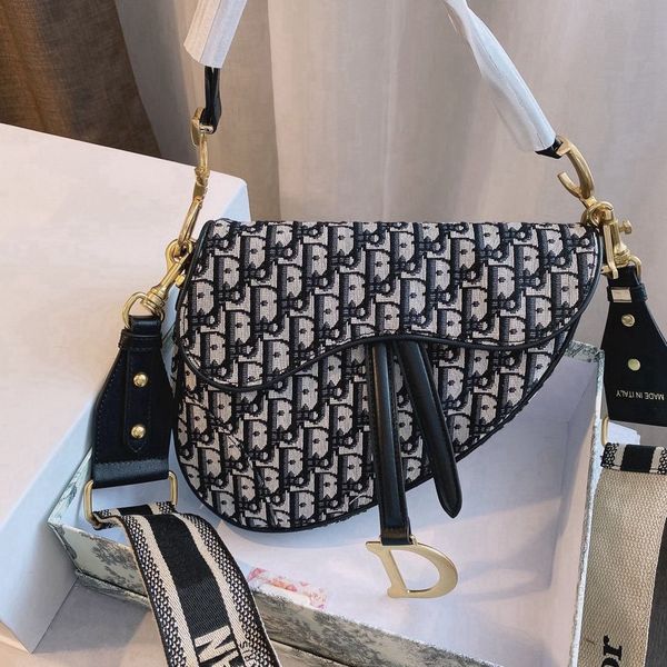2021 fashion classic luxury brand leather bag women handbag women's tote bags backpack handbags ladies wallet -d4008, Red;black
2021 fashion classic luxury brand leather bag women handbag women's tote bags backpack handbags ladies wallet -d4008, Red;black