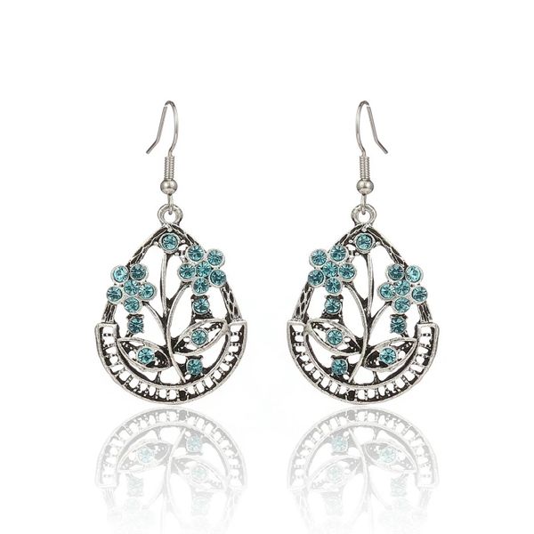 bohemian blue leaf ladies dangle earrings dangle hanging ear ornaments silver color water drop earring wedding accessoies
bohemian blue leaf ladies dangle earrings dangle hanging ear ornaments silver color water drop earring wedding accessoies