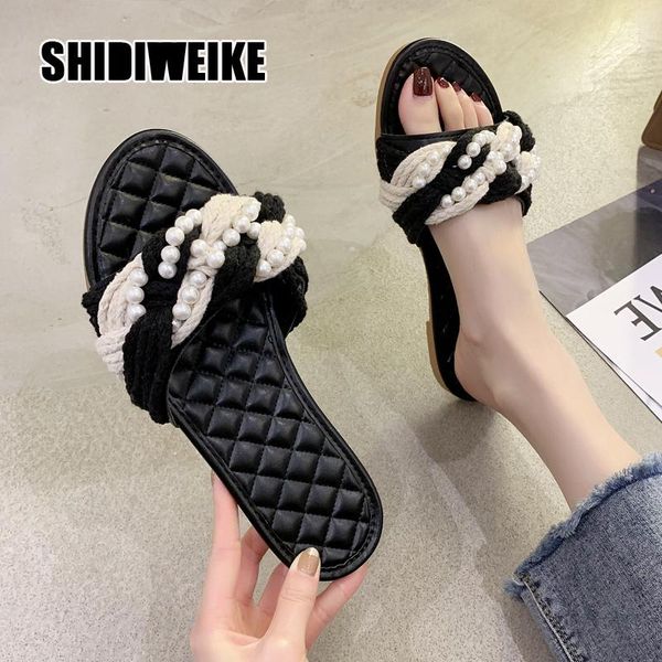 ladies slippers 2021 new trend fashion with pearl flat shoes ladies summer flat with woman beach fashion sandals woven vb192, Black
ladies slippers 2021 new trend fashion with pearl flat shoes ladies summer flat with woman beach fashion sandals woven vb192, Black