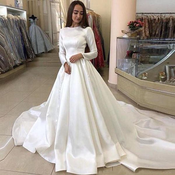 long sleeves satin wedding dresses 2021 simple sweep train jewel neck plus size custom made wedding bridal gown vestido de novia, White
long sleeves satin wedding dresses 2021 simple sweep train jewel neck plus size custom made wedding bridal gown vestido de novia, White