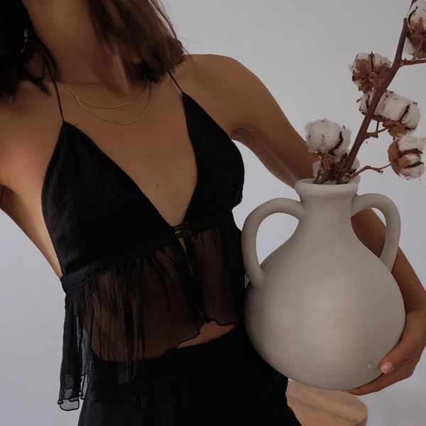 2021 new arrivals summer fashion cotton spaghetti strap halter v neck solid bodycon high street women camis, White
2021 new arrivals summer fashion cotton spaghetti strap halter v neck solid bodycon high street women camis, White