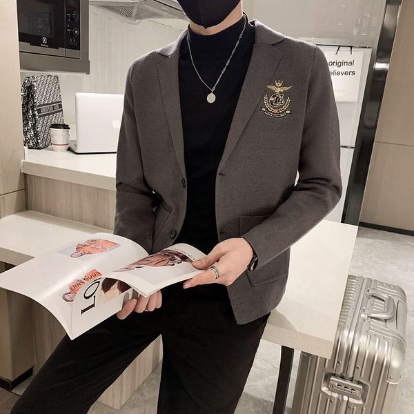 men's jackets embroidered men's jacket, casual vest, social club clothing, autumn, 2021, Black;brown
men's jackets embroidered men's jacket, casual vest, social club clothing, autumn, 2021, Black;brown