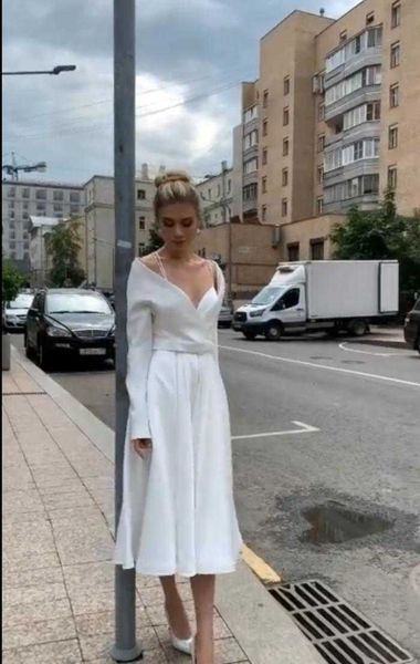 luxury evening dress autumn 2021 long sleeve coat suspender dr's large swing skirt, Black;gray
luxury evening dress autumn 2021 long sleeve coat suspender dr's large swing skirt, Black;gray