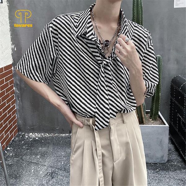 men's casual shirts tavares summer men short sleeve fashion shirt fruit black print loose lapel coat, White;black
men's casual shirts tavares summer men short sleeve fashion shirt fruit black print loose lapel coat, White;black