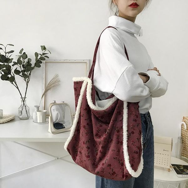 cross body women messenger bag square retro college style shoulder stitching female large-capacity open casual handbag
cross body women messenger bag square retro college style shoulder stitching female large-capacity open casual handbag