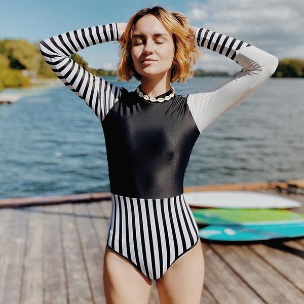 swimming surfing patchwork swimsuit women wetsuits stripe one-piece-suits bathing suit women diving 2021 swimwear bikini beach 
swimming surfing patchwork swimsuit women wetsuits stripe one-piece-suits bathing suit women diving 2021 swimwear bikini beach