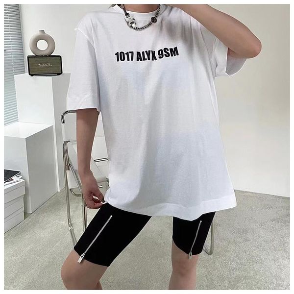 men's t-shirts 1017 alyx 9sm high street trendy printed short-sleeved simple letter logo silver o-neck 100% cotton t-shirt women, White;black
men's t-shirts 1017 alyx 9sm high street trendy printed short-sleeved simple letter logo silver o-neck 100% cotton t-shirt women, White;black