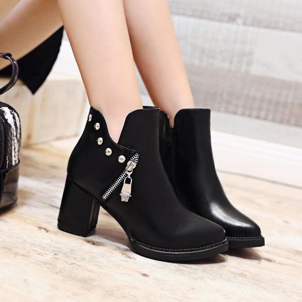 boots big size 9 10 11 12 women shoes ankle for ladies woman winter solid colour pointed square heel, Black
boots big size 9 10 11 12 women shoes ankle for ladies woman winter solid colour pointed square heel, Black