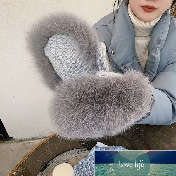 new women winter luxury real fur gloves wool kintting mittens girls ski gloves warm fur mitts russian lady wrist glove factory price expert, Blue;gray
new women winter luxury real fur gloves wool kintting mittens girls ski gloves warm fur mitts russian lady wrist glove factory price expert, Blue;gray