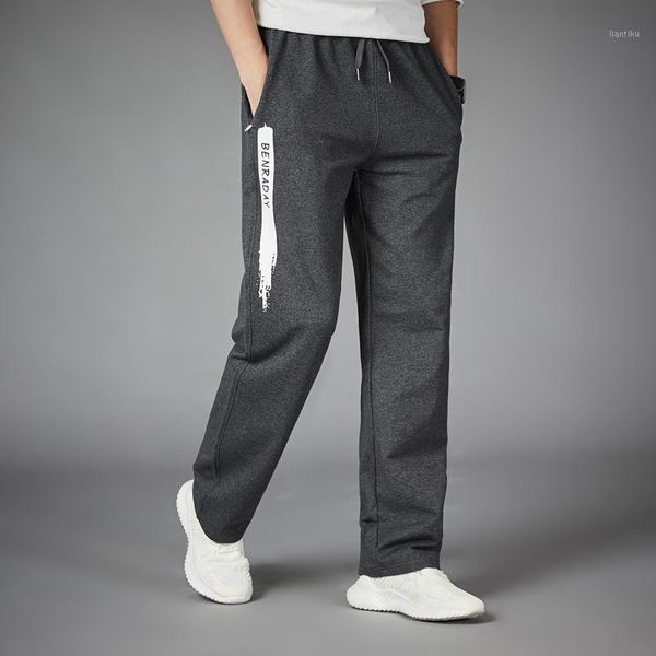 running pants men loose straight gym fitness training jogging with zip pockets sport trousers bodybuilding sweetpants 5xl1, Black;blue
running pants men loose straight gym fitness training jogging with zip pockets sport trousers bodybuilding sweetpants 5xl1, Black;blue