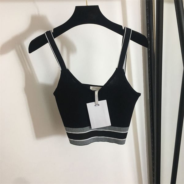 women's tank yoga vest gym sports crop seamless streetwear fitness running vest workout bra with small letter, White 
women's tank yoga vest gym sports crop seamless streetwear fitness running vest workout bra with small letter, White