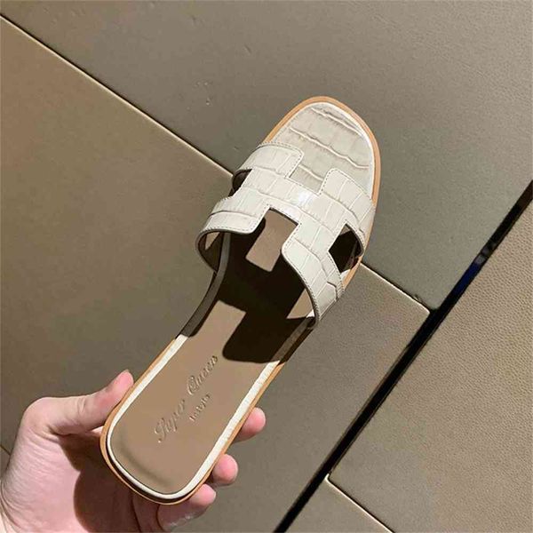 70% off wholesale sandals flip-flops net red apricot leather slippers for 3lgb, Black
70% off wholesale sandals flip-flops net red apricot leather slippers for 3lgb, Black