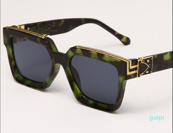 2021 polarizing sunglasses fox head inlaid with diamond women's korean fashion face show thin anti ultraviolet, White;black
2021 polarizing sunglasses fox head inlaid with diamond women's korean fashion face show thin anti ultraviolet, White;black