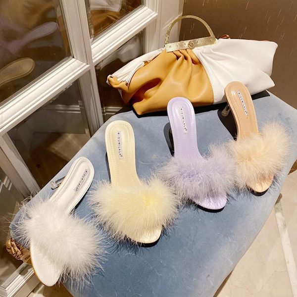 slippers fur shoes ladies' women heels luxury slides pantofle jelly flip flops plush high summer designer 2021 thin glitter pu, Black
slippers fur shoes ladies' women heels luxury slides pantofle jelly flip flops plush high summer designer 2021 thin glitter pu, Black