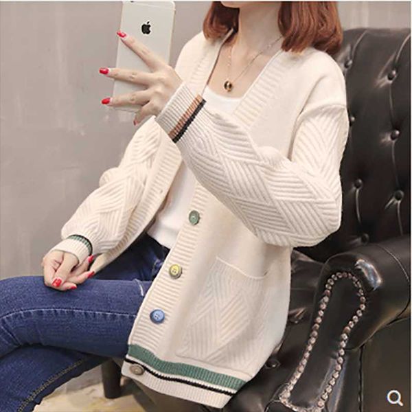 women's jackets 2021 spring and autumn knitted cardigan color matching single-breasted wild v-neck loose short sweater jacket women, Black;brown
women's jackets 2021 spring and autumn knitted cardigan color matching single-breasted wild v-neck loose short sweater jacket women, Black;brown