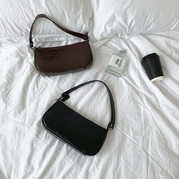 shoulder bags retro casual women totes female leather solid color chain handbag for purses handbags
shoulder bags retro casual women totes female leather solid color chain handbag for purses handbags