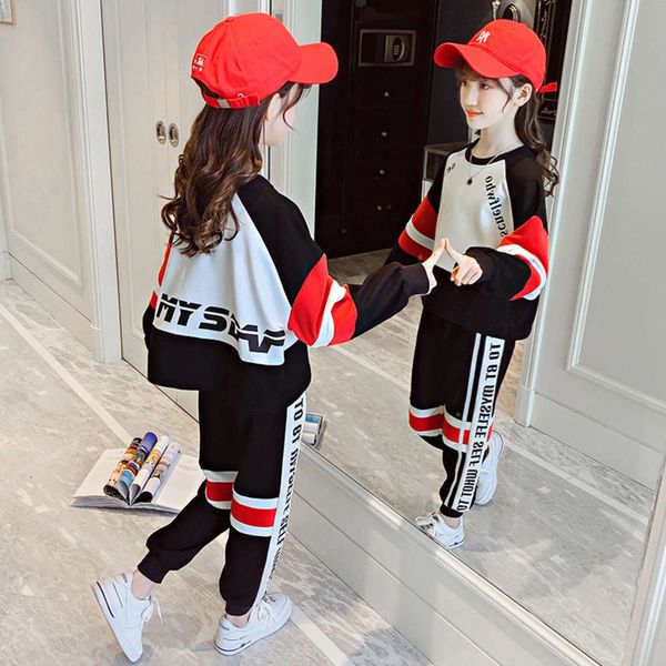 sports fashion girls' korean 2021 spring new and autumn two piece children's suit, White
sports fashion girls' korean 2021 spring new and autumn two piece children's suit, White