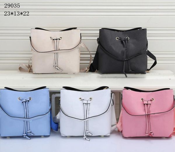 yq designers women handbags fashion women's bag solid color printing flower shoulder shopping bags portable shoulders crossbody purse
yq designers women handbags fashion women's bag solid color printing flower shoulder shopping bags portable shoulders crossbody purse