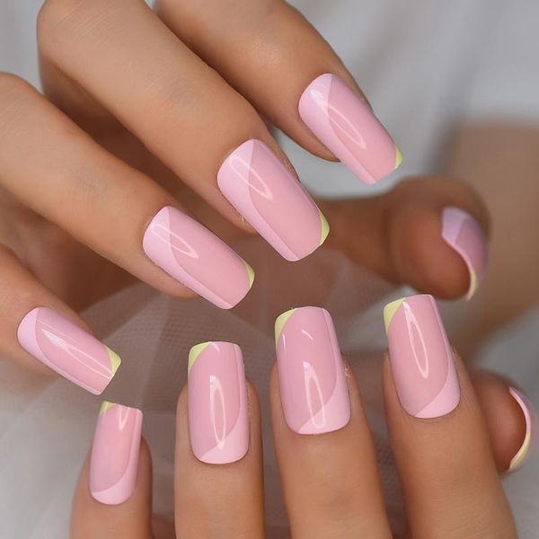 false nails 24pcs glossy pink green french press on square flat shape uv gel medium long fingersnails 1 sheet adhesive tapes, Red;gold
false nails 24pcs glossy pink green french press on square flat shape uv gel medium long fingersnails 1 sheet adhesive tapes, Red;gold