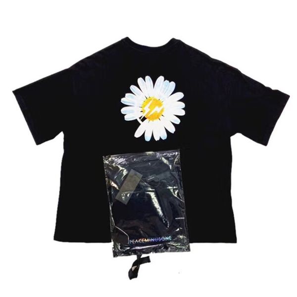 2021 new oversize peaceminusone fragment design men women 1:1 quality t-shirt sun flower t shirt tshirt harajuku 7gi9, White;black
2021 new oversize peaceminusone fragment design men women 1:1 quality t-shirt sun flower t shirt tshirt harajuku 7gi9, White;black
