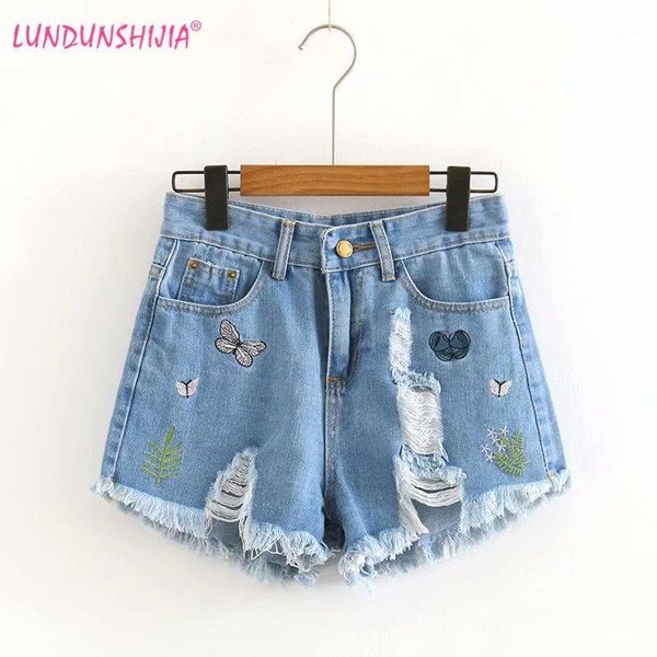 summer women denim shorts butterfly embroidery basic jeans fashion for women's, White;black
summer women denim shorts butterfly embroidery basic jeans fashion for women's, White;black