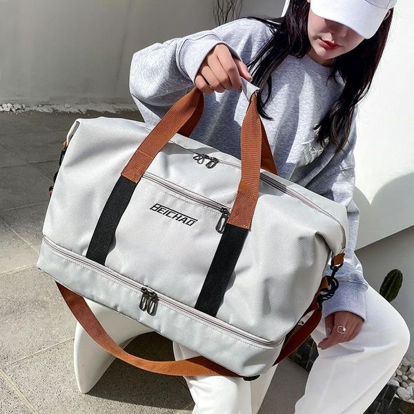 duffel bags fashion quality cross travel for women casual simple style large capacity storage bag hand female messenger
duffel bags fashion quality cross travel for women casual simple style large capacity storage bag hand female messenger