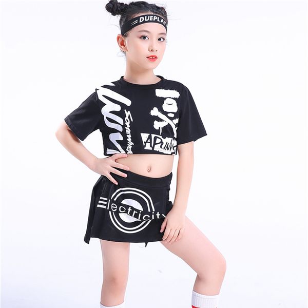 2021 new hip hop costumes for girls black shorts kids street dance clothes modern jazz costume children performance wear, Black;red
2021 new hip hop costumes for girls black shorts kids street dance clothes modern jazz costume children performance wear, Black;red