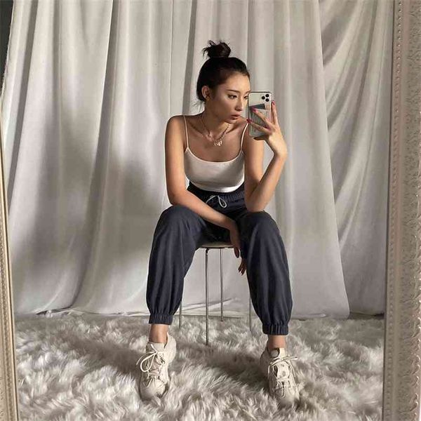 autumn winter thicken cotton sweatpants women casual loose elastici waist drawstring joggers woman pantalones mujer cintura alta 210604, Black;white
autumn winter thicken cotton sweatpants women casual loose elastici waist drawstring joggers woman pantalones mujer cintura alta 210604, Black;white