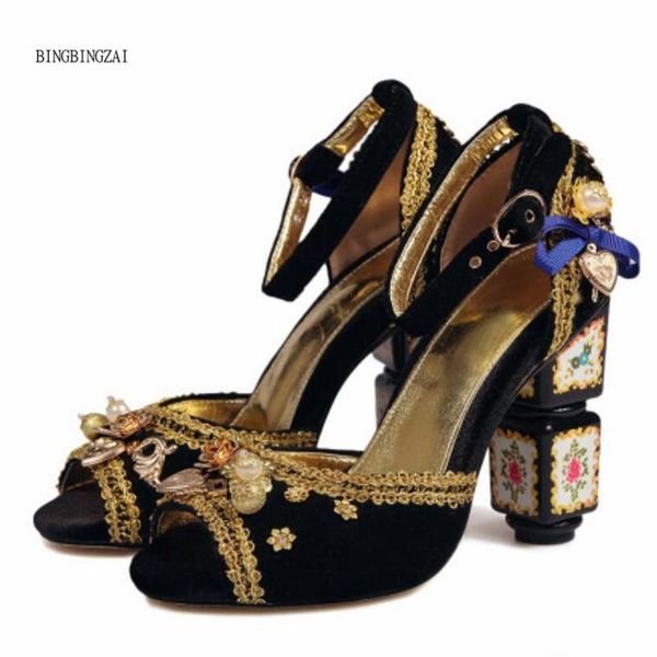 dress shoes rhinestone ethnic style ladies sandals catwalk women's high-quality special-shaped heel 10cm high heels 34-43, Black
dress shoes rhinestone ethnic style ladies sandals catwalk women's high-quality special-shaped heel 10cm high heels 34-43, Black