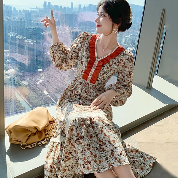 japanese 2021 grade spring clothes new high waist thin fashion selling retro printing v-neck long sleeve o apod, Black;gray
japanese 2021 grade spring clothes new high waist thin fashion selling retro printing v-neck long sleeve o apod, Black;gray