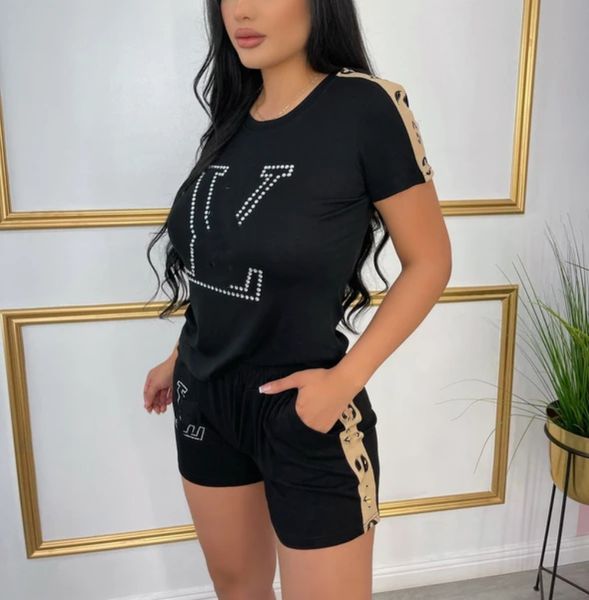 women fashion sequins two piece pants casual slim t-shirt and shorts set lady outfits xxl, White
women fashion sequins two piece pants casual slim t-shirt and shorts set lady outfits xxl, White