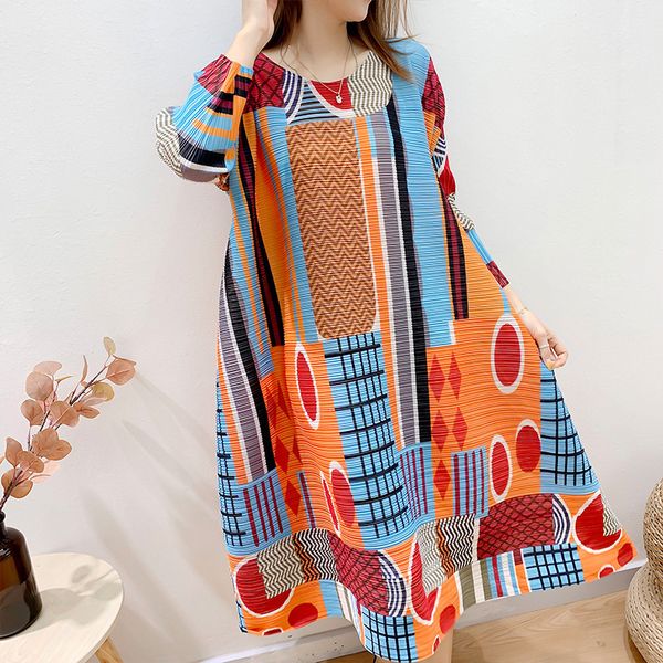 2021 pleated striped printed winter fall new plus size women bottoming vintage aesthetic clothing gjw6, Black;gray
2021 pleated striped printed winter fall new plus size women bottoming vintage aesthetic clothing gjw6, Black;gray