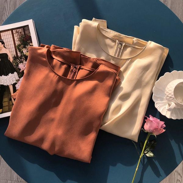 women's blouses & shirts women silk satin round neck long sleeve side ties blouse shirt top, White
women's blouses & shirts women silk satin round neck long sleeve side ties blouse shirt top, White