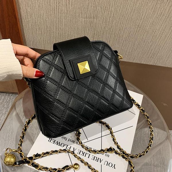 thread shell crossbody bag for women 2021 fashion designer chain messenger shoulder bag female small black purses and handbags
thread shell crossbody bag for women 2021 fashion designer chain messenger shoulder bag female small black purses and handbags