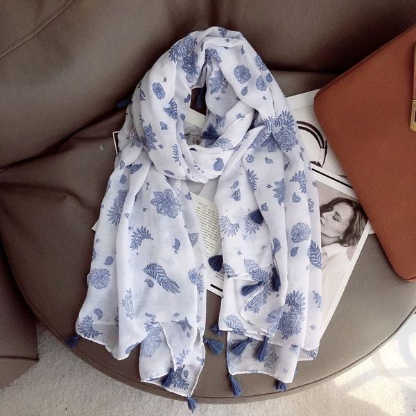 scarves royalmaybe factory wholesale cotton scarf female spring and autumn white blue floral long tassel shawl dual use, Blue;gray
scarves royalmaybe factory wholesale cotton scarf female spring and autumn white blue floral long tassel shawl dual use, Blue;gray