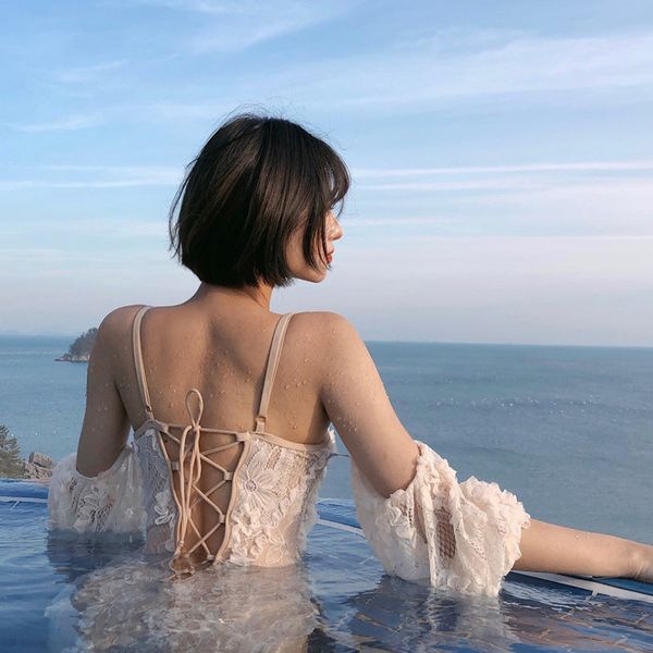 girl new swimsuits cover belly to show thin fairy fan ins wind net red lace one piece small chest gathere, White;black
girl new swimsuits cover belly to show thin fairy fan ins wind net red lace one piece small chest gathere, White;black