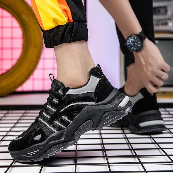 2020 man casual shoes mesh breathable sneakers platform chunky shoes fashion men vulcanize shoes trainers male walking
2020 man casual shoes mesh breathable sneakers platform chunky shoes fashion men vulcanize shoes trainers male walking