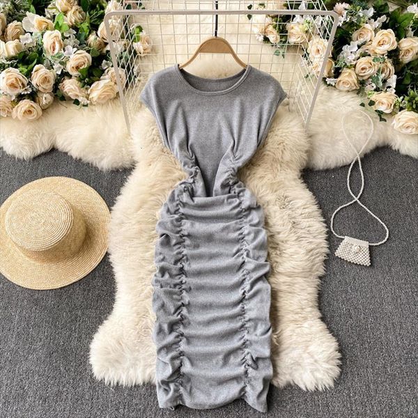 ruched bodycon solid women dress o neck sleeveless summer korean fashion skinny knit party club dresses, Black;gray
ruched bodycon solid women dress o neck sleeveless summer korean fashion skinny knit party club dresses, Black;gray