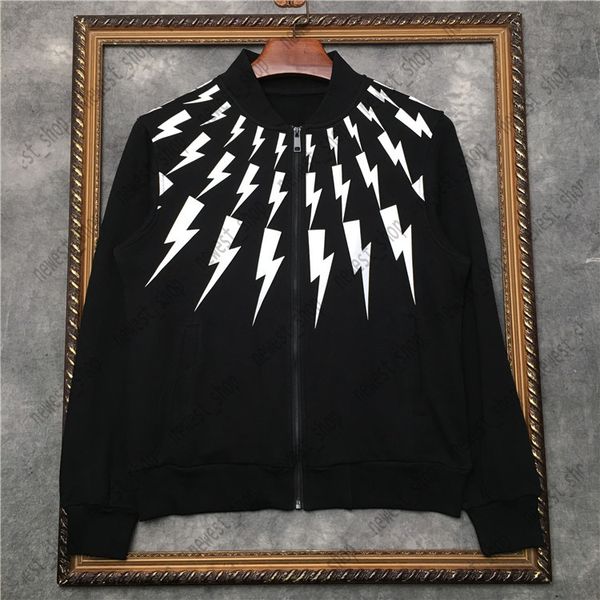 21ss designer jackets for mens clothing black and white contrast coats geometric print coat zip streetwear outwear luxury jacket, Black;brown
21ss designer jackets for mens clothing black and white contrast coats geometric print coat zip streetwear outwear luxury jacket, Black;brown