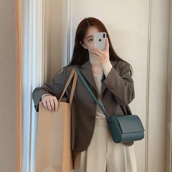 women's suits & blazers female vintage autumn office ladies notched collar solid women blazer breasted jacket casual pockets coat, White;black
women's suits & blazers female vintage autumn office ladies notched collar solid women blazer breasted jacket casual pockets coat, White;black