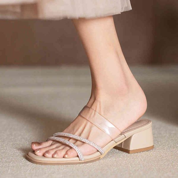 slippers plus size 33-43 female slippers med square heels on ladies casual leather genuine shoes summer shoe crutches 94i8, Black
slippers plus size 33-43 female slippers med square heels on ladies casual leather genuine shoes summer shoe crutches 94i8, Black