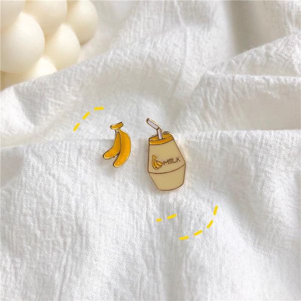 clip-on & screw back funny banana milk clip earrings without piercing asymmetric cute 925 silver needle
clip-on & screw back funny banana milk clip earrings without piercing asymmetric cute 925 silver needle