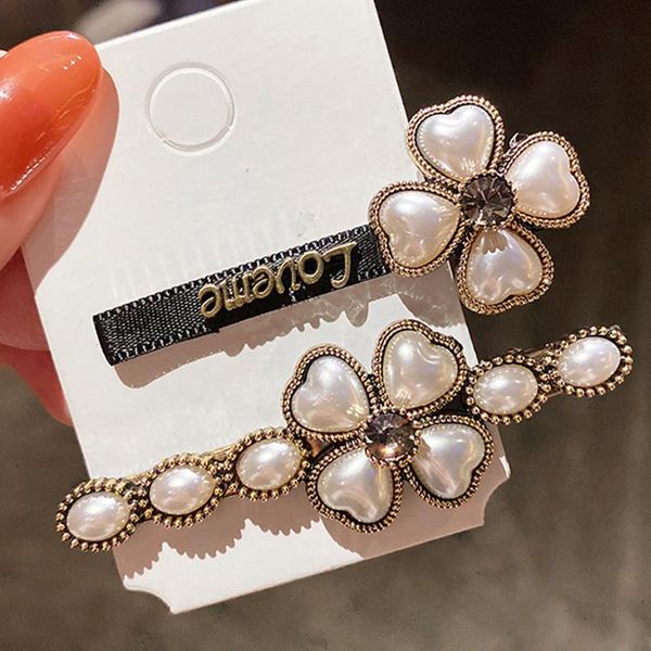 hair accessories sakura pearl leather clips barrettes for women 2021 vintage korean spring fresh flower cherry hairpins side wholesale
hair accessories sakura pearl leather clips barrettes for women 2021 vintage korean spring fresh flower cherry hairpins side wholesale