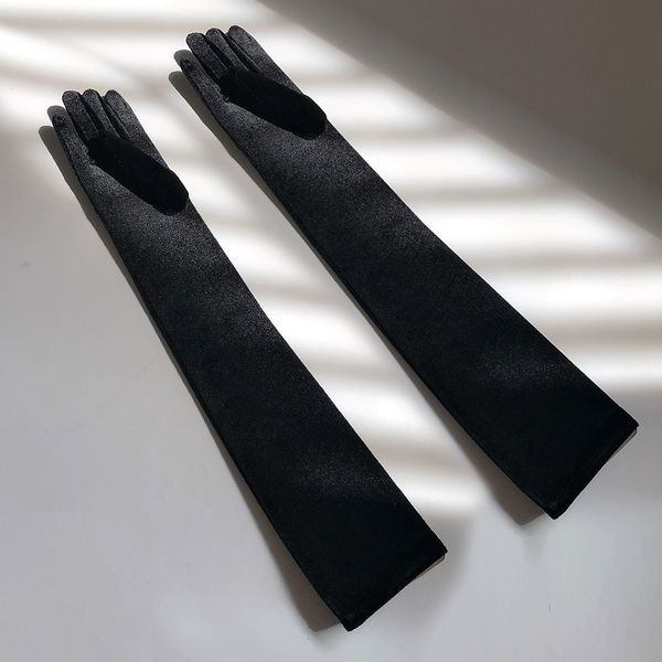 gloves golden velvet lengthened 52 cm autumn and winter warm elegant wedding dress etiquette, Blue;gray
gloves golden velvet lengthened 52 cm autumn and winter warm elegant wedding dress etiquette, Blue;gray