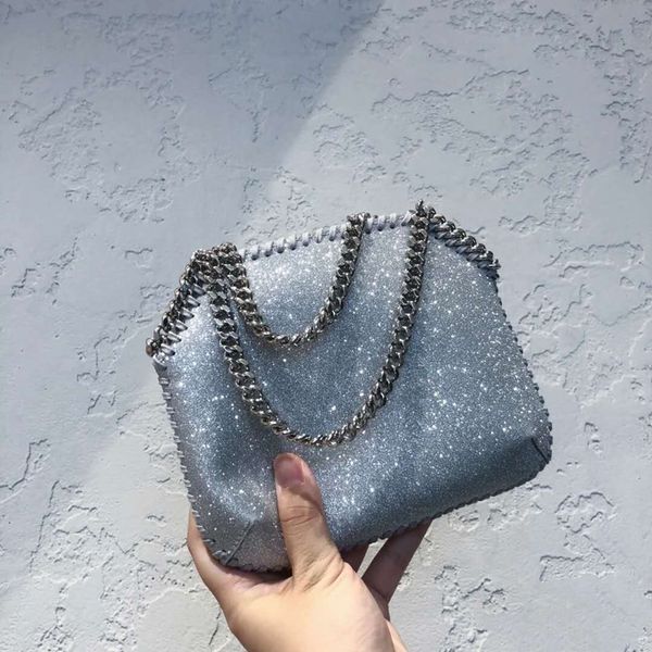 2022 sling totes handbag luxury multi-function chain fashion bag pendant buckle artwork bags sequined hasp handbags
2022 sling totes handbag luxury multi-function chain fashion bag pendant buckle artwork bags sequined hasp handbags