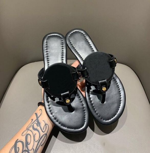 slippers 2021 designer flip flops flat sandals women clip toe shoes genuine leather 43, Black
slippers 2021 designer flip flops flat sandals women clip toe shoes genuine leather 43, Black